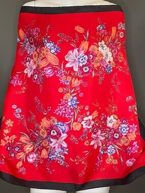 Stunning Christian Dior Silk Scarf 26 In Sq Very Good Condition